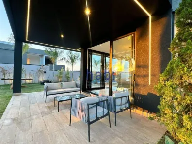 Casa de Condomínio com 5 Quartos para venda ou aluguel, 460m² no Alphaville Nova Esplanada, Votorantim