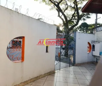 Casa com 3 Quartos à venda, 190m² no Jardim Santa Clara, Guarulhos