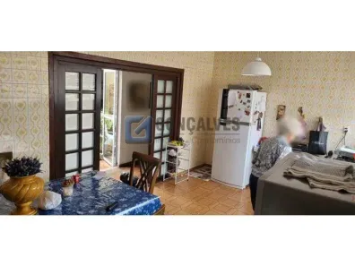 Casa com 3 Quartos à venda, 243m² no Nova Petrópolis, São Bernardo do Campo