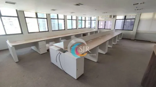 Sala Comercial para alugar, 230m² no Vila Olímpia, São Paulo