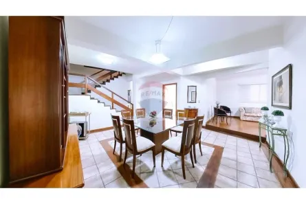 Casa com 5 Quartos à venda, 327m² no Asa Sul, Brasília