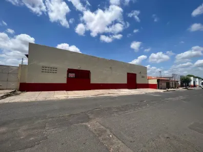 Galpão/Depósito/Armazém para alugar, 800m² no Lourival Parente, Teresina
