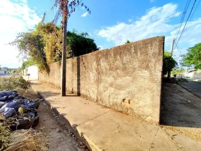 Lote/Terreno para alugar, 586m² no Ininga, Teresina