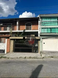 Sobrado com 3 Quartos à venda, 220m² no Jardim Las Vegas, Santo André