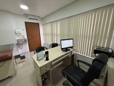 Sala Comercial à venda, 32m² no Centro, Betim