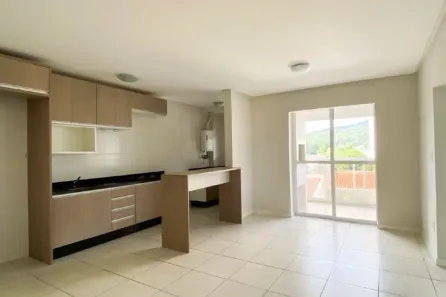 Apartamento com 2 Quartos para alugar, 64m² no Velha, Blumenau