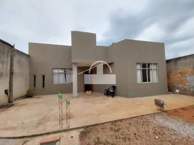 Casa com 3 Quartos à venda, 120m² no São João II, Sete Lagoas