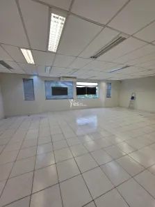 Ponto Comercial para alugar, 230m² no Jardim do Estádio, Santo André