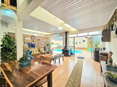 Casa com 6 Quartos à venda, 260m² no Hamburgo Velho, Novo Hamburgo