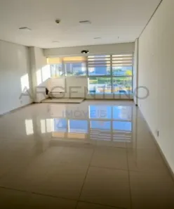 Sala Comercial à venda, 37m² no Vila Mogilar, Mogi das Cruzes