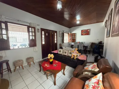 Casa com 4 Quartos à venda, 200m² no Cidade Nova, Ananindeua