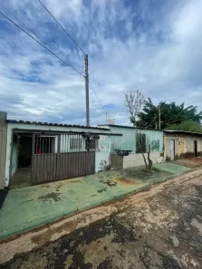 Casa com 3 Quartos à venda, 110m² no Conjunto Vera Cruz, Goiânia