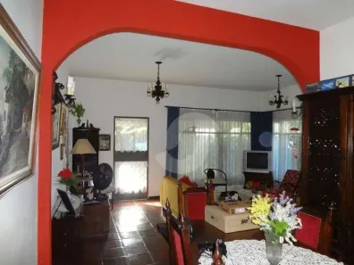 Imóvel Comercial com 6 Quartos à venda, 720m² no São Francisco, Niterói
