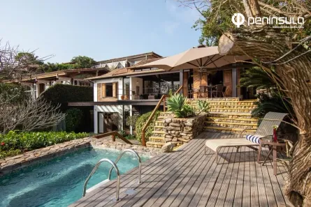 Casa com 7 Quartos à venda, 434m² no Ferradura, Armação dos Búzios