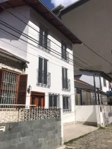 Casa com 5 Quartos para alugar, 160m² no Centro, Petrópolis