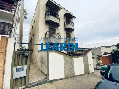 Apartamento com 3 Quartos à venda, 110m² no Jardim Centenário, Poços de Caldas