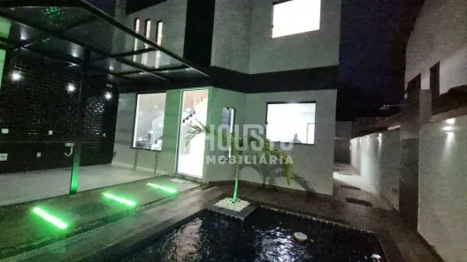 Casa de Condomínio com 4 Quartos à venda, 210m² no Vargem Pequena, Rio de Janeiro