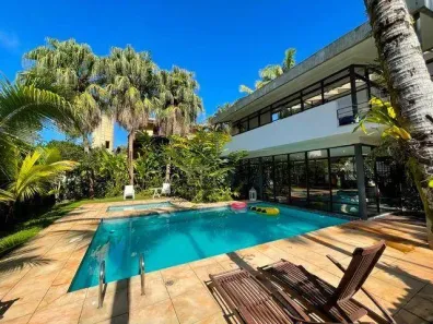 Sobrado com 4 Quartos à venda, 540m² no Bairro de Juquehy, São Sebastião