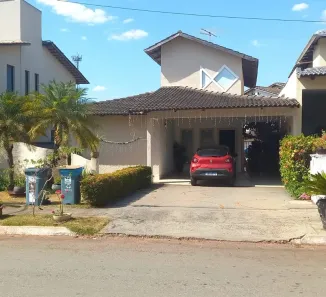 Casa de Condomínio com 3 Quartos à venda, 205m² no Loteamento Portal do Sol I, Goiânia