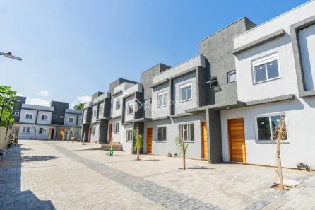 Casa de Condomínio com 2 Quartos à venda, 60m² no Vila Nova, Porto Alegre
