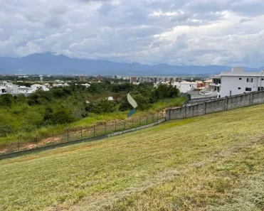 Lote/Terreno à venda, 385m² no Parque Ipiranga, Resende
