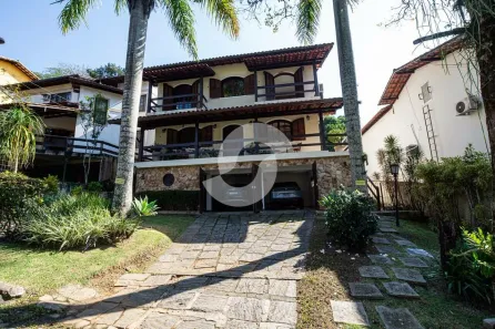 Casa de Condomínio com 5 Quartos à venda, 236m² no Mata Paca, Niterói