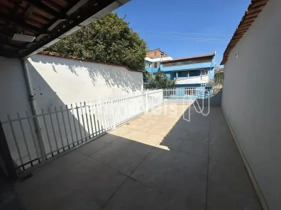Casa com 2 Quartos para alugar, 123m² no Dom Joaquim, Belo Horizonte
