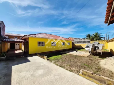Casa com 3 Quartos à venda, 198m² no Centro, Peruíbe