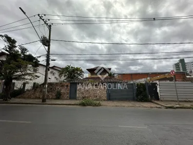 Lote/Terreno à venda, 787m² no Melo, Montes Claros