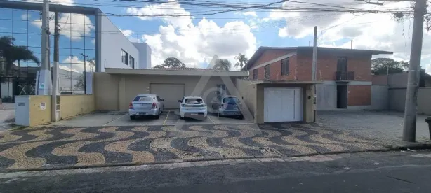 Imóvel Comercial com 7 Quartos para alugar, 400m² no Nova Campinas, Campinas