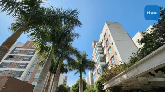 Apartamento com 2 Quartos para alugar, 88m² no Campo Comprido, Curitiba