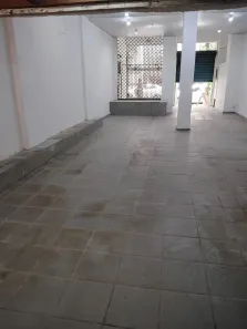 Ponto Comercial para alugar, 110m² no Leme, Rio de Janeiro