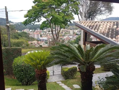 Casa com 3 Quartos à venda, 500m² no Jardim Primavera, Serra Negra