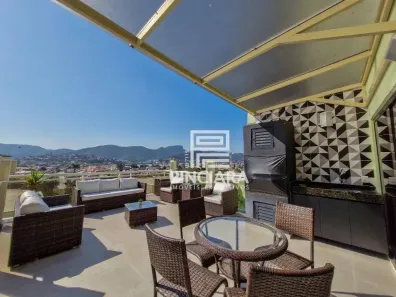 Casa com 4 Quartos à venda, 400m² no Camboinhas, Niterói