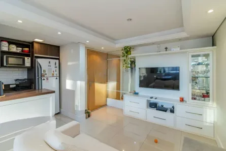 Apartamento com 3 Quartos à venda, 74m² no Passo da Areia, Porto Alegre