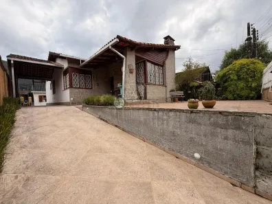 Casa com 3 Quartos à venda, 185m² no Alto, Teresópolis