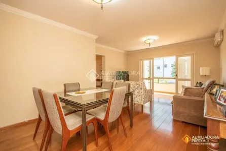Apartamento com 3 Quartos à venda, 123m² no Petrópolis, Porto Alegre
