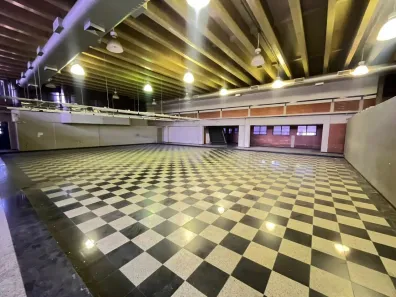 Imóvel Comercial para alugar, 1924m² no Jardim Jussara, São Paulo