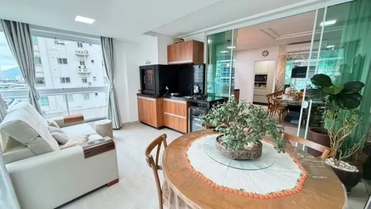 Apartamento com 3 Quartos à venda, 172m² no Meia Praia, Itapema