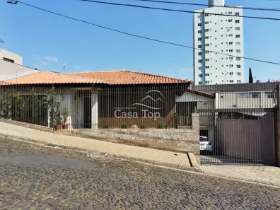 Casa com 5 Quartos à venda, 273m² no Centro, Ponta Grossa