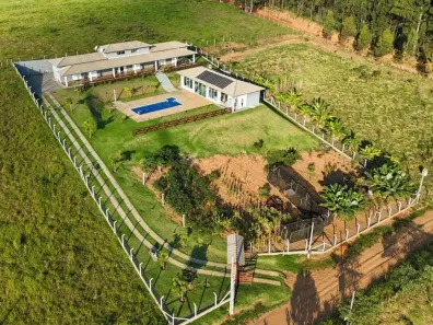 Fazenda/Sítio com 6 Quartos à venda, 405m² no , Pedra Bela