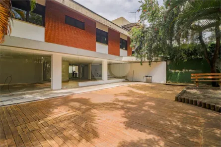 com 1 Quarto à venda, 478m² no Vila Madalena, São Paulo