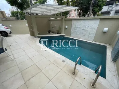 Casa com 3 Quartos à venda, 300m² no Gonzaga, Santos