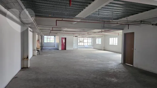 Sala Comercial para alugar, 630m² no Alcântara, São Gonçalo