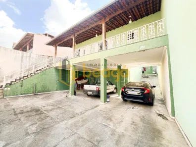 Casa com 3 Quartos à venda, 180m² no Arvoredo, Contagem