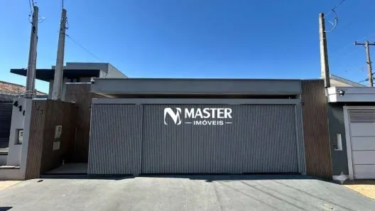 Casa com 3 Quartos à venda, 200m² no Jardim Aeroporto I, Vera Cruz