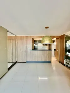 Apartamento com 2 Quartos para alugar, 86m² no Mangabeiras, Maceió