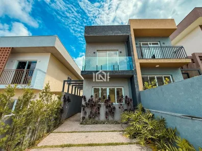 Casa de Condomínio com 3 Quartos para alugar, 137m² no Jardim Atalaia, Cotia