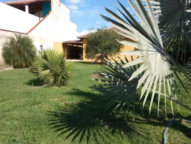 Casa com 2 Quartos para alugar, 150m² no Guaratiba, Rio de Janeiro