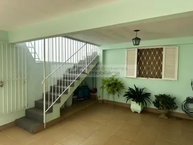Casa com 3 Quartos à venda, 137m² no Parque do Colégio, Jundiaí